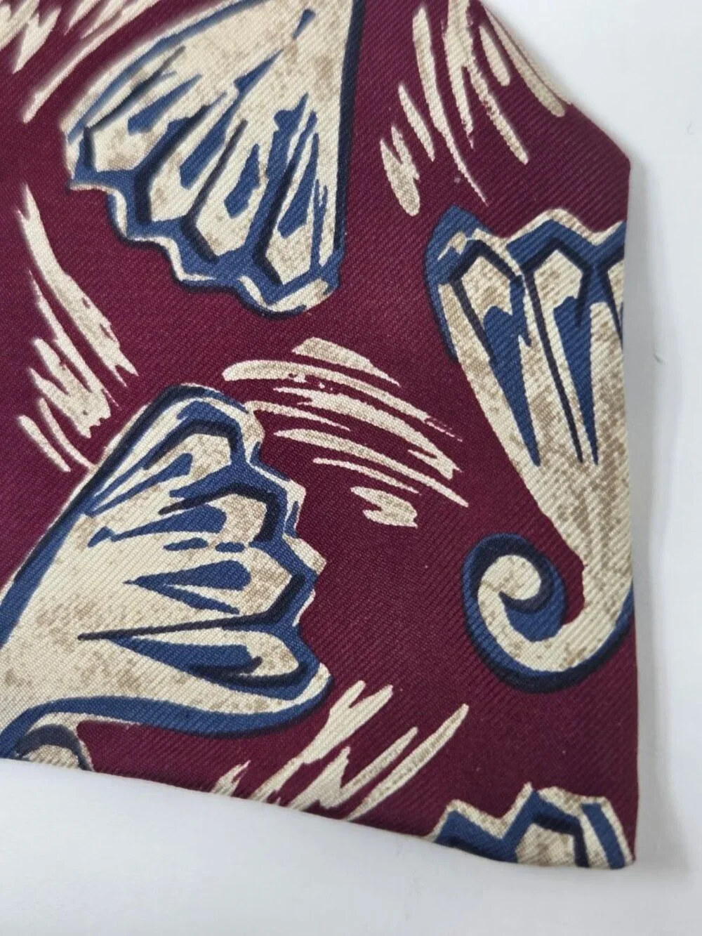 Stuart Ashley All Silk Mens Tie 59 Inch Burgundy Blue Abstract Pattern